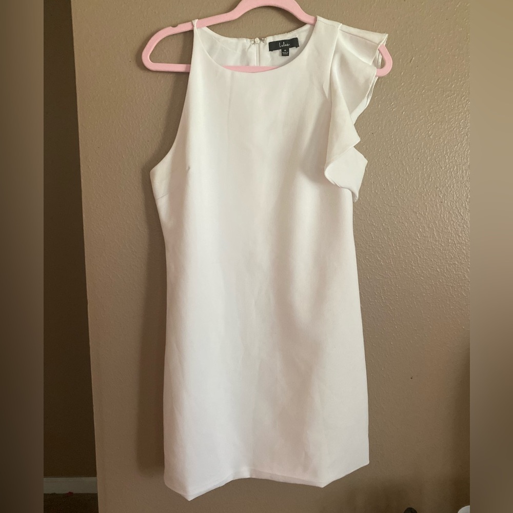 White Lulu’s dress